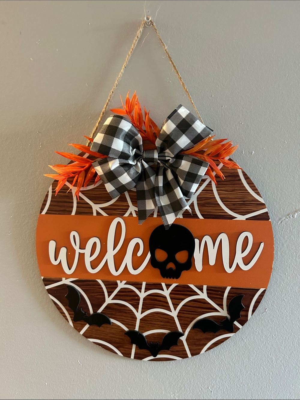 Halloween Orange 'Welcome' Round Wooden Wall Sign with Black Skull Accent - Picture 5 of 10